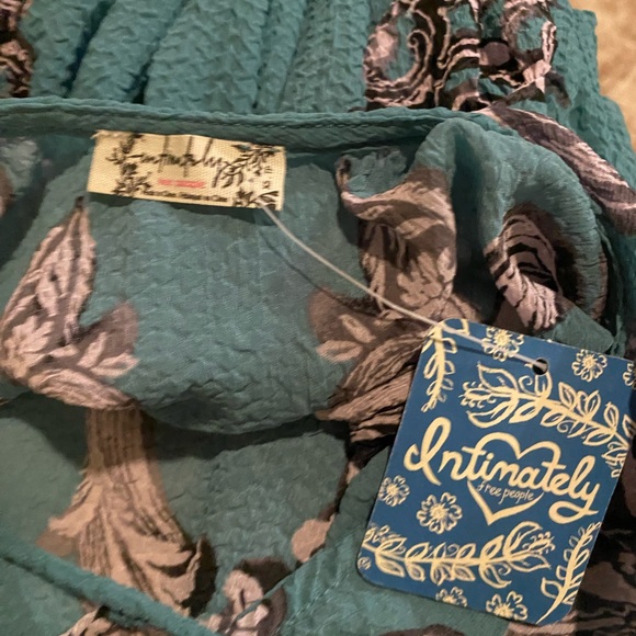 Free People Slip dress/Tunic top. NWT - Picture 6 of 7